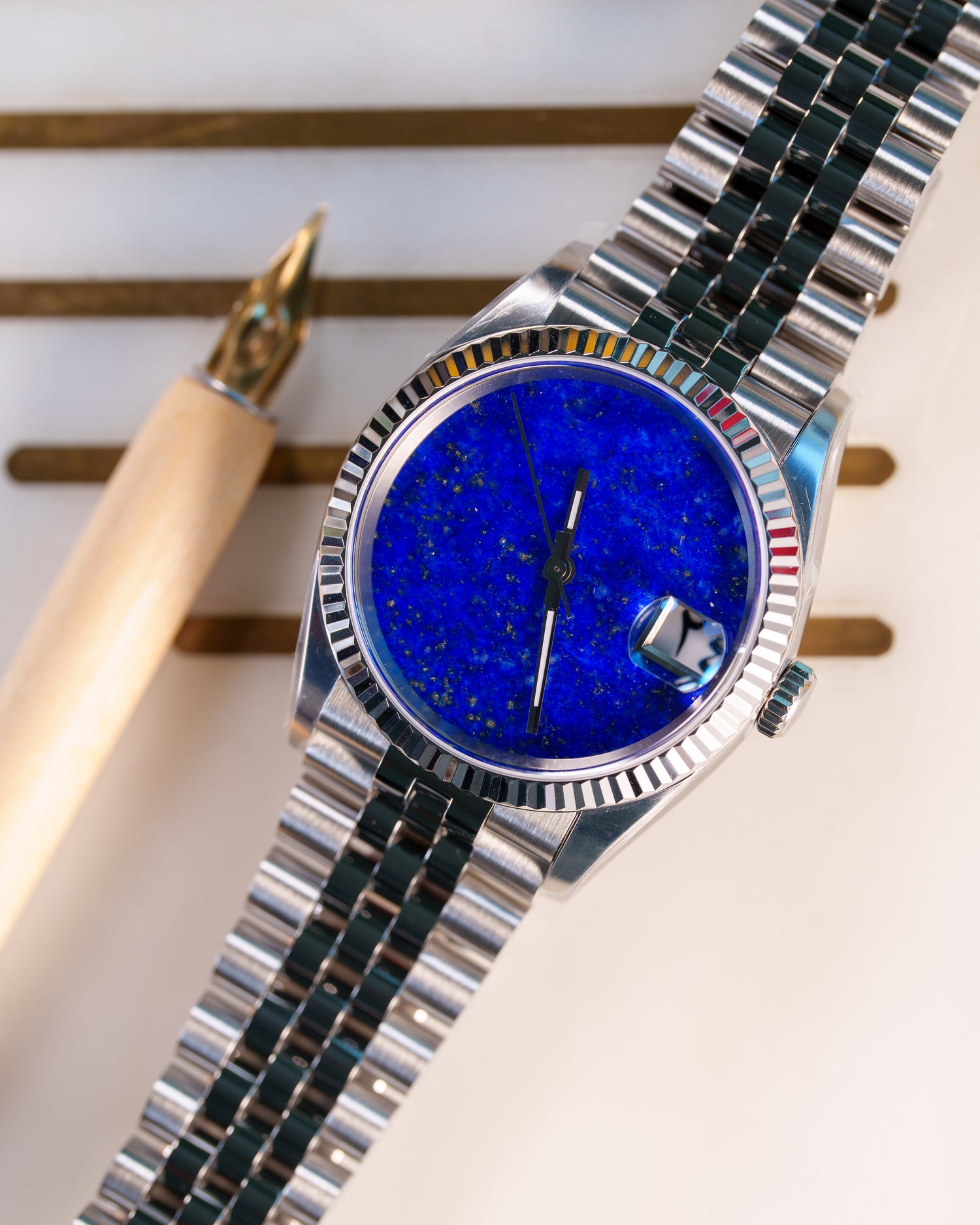 No Names Ah! So Royal watch | Smiths Boutique