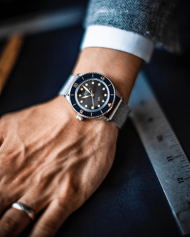 1926 - Navy Blue Vintage